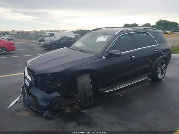 4JGFB4JB3MA305550 2021 MERCEDES-BENZ GLE - Image 2