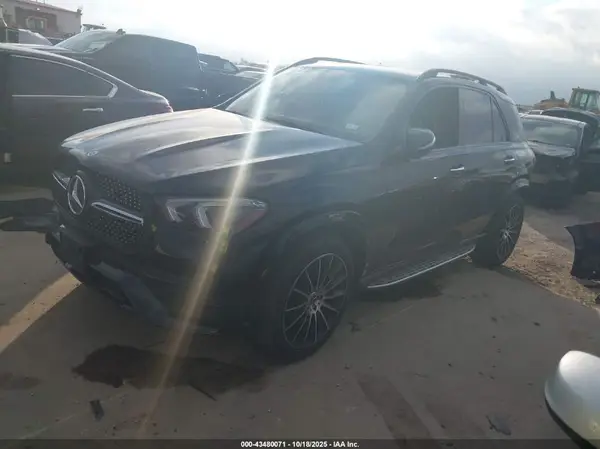 4JGFB4JB3MA326818 2021 MERCEDES-BENZ GLE - Image 2