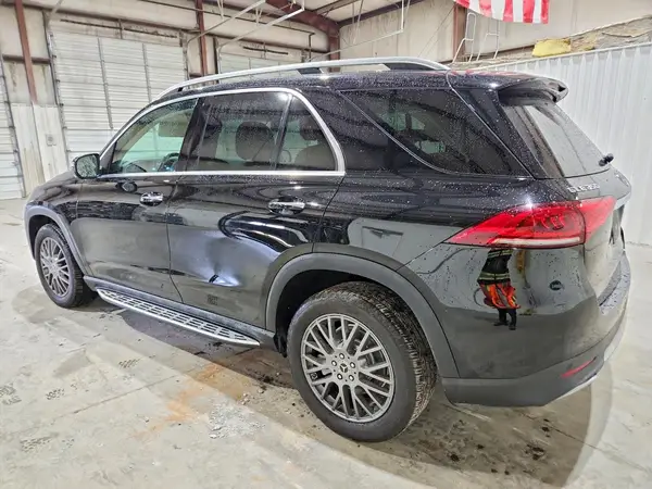 4JGFB4JB3MA331002 2021 MERCEDES-BENZ GLE - Image 2