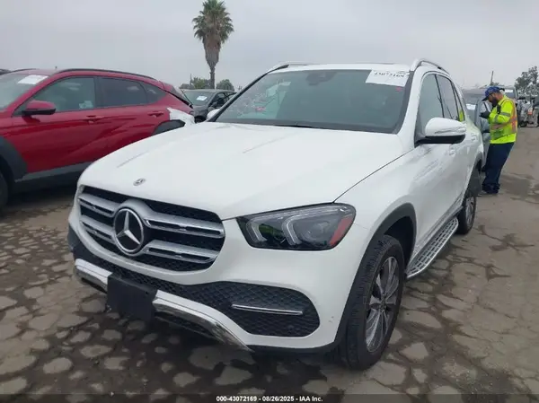 4JGFB4JB3PA892255 2023 MERCEDES-BENZ GLE - Image 2