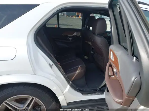 4JGFB4JB4LA231246 2020 MERCEDES-BENZ GLE - Image 8