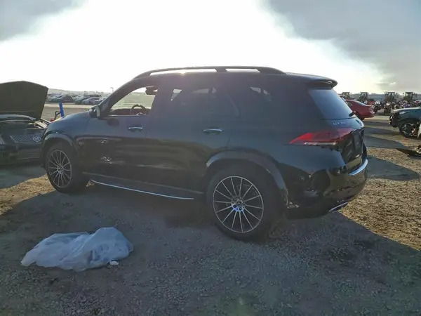 4JGFB4JB4MA513551 2021 MERCEDES-BENZ GLE - Image 2