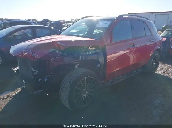 4JGFB4JB4NA613909 2022 MERCEDES-BENZ GLE - Image 2