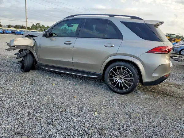 4JGFB4JB4NA616325 2022 MERCEDES-BENZ GLE - Image 2
