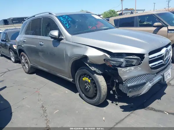4JGFB4JB5LA198502 2020 MERCEDES-BENZ GLE - Image 1