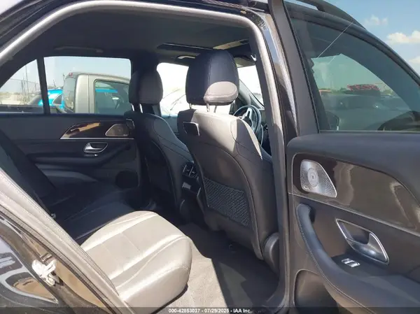 4JGFB4JB5LA245561 2020 MERCEDES-BENZ GLE - Image 8