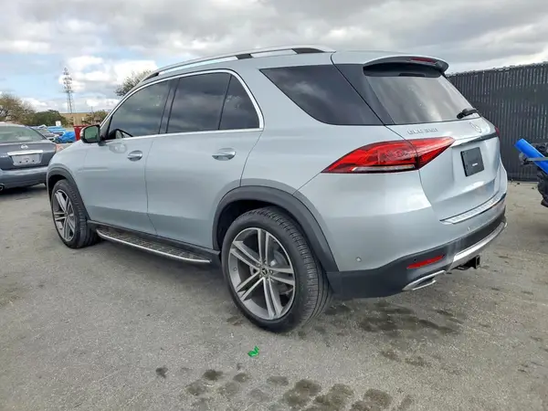 4JGFB4JB5NA606824 2022 MERCEDES-BENZ GLE - Image 2