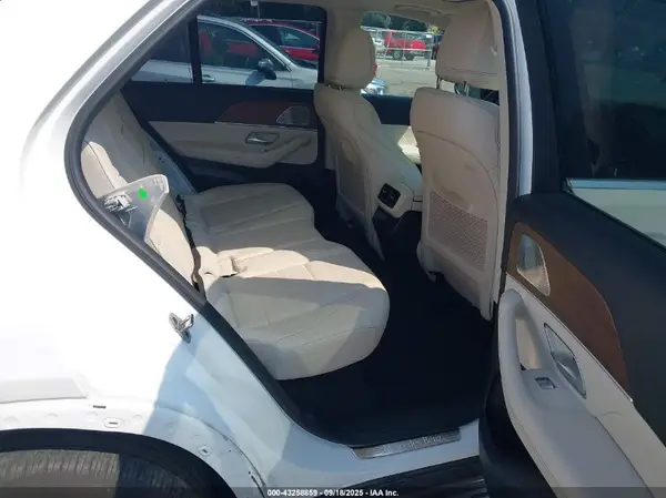 4JGFB4JB5NA717440 2022 MERCEDES-BENZ GLE - Image 8