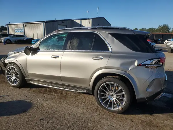 4JGFB4JB5NA737171 2022 MERCEDES-BENZ GLE - Image 2