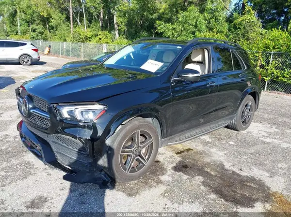 4JGFB4JB5NA749868 2022 MERCEDES-BENZ GLE - Image 2