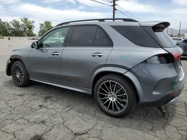 4JGFB4JB5NA828375 2022 MERCEDES-BENZ GLE - Image 2