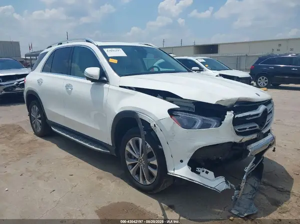 4JGFB4JB5PA927040 2023 MERCEDES-BENZ GLE - Image 1