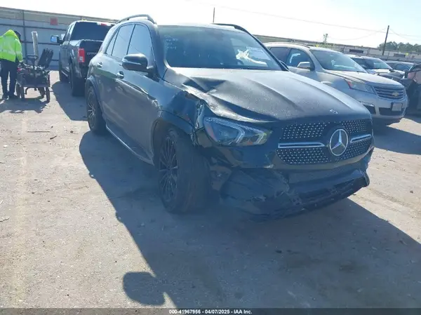 4JGFB4JB6LA243687 2020 MERCEDES-BENZ GLE - Image 1