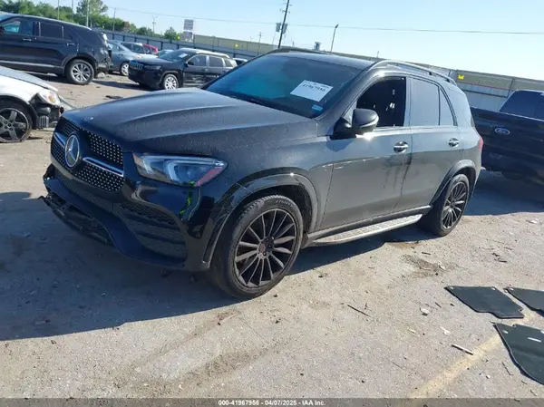 4JGFB4JB6LA243687 2020 MERCEDES-BENZ GLE - Image 2
