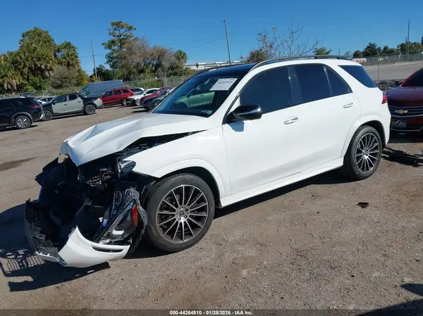 4JGFB4JB7LA126068 2020 MERCEDES-BENZ GLE - Image 2