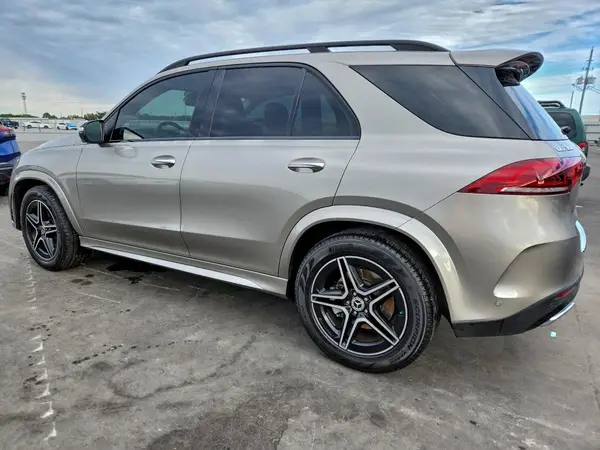 4JGFB4JB7LA220029 2020 MERCEDES-BENZ GLE - Image 2