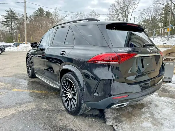 4JGFB4JB7MA478584 2021 MERCEDES-BENZ GLE - Image 2