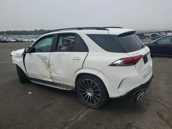4JGFB4JB7MA516735 2021 MERCEDES-BENZ GLE - Image 2