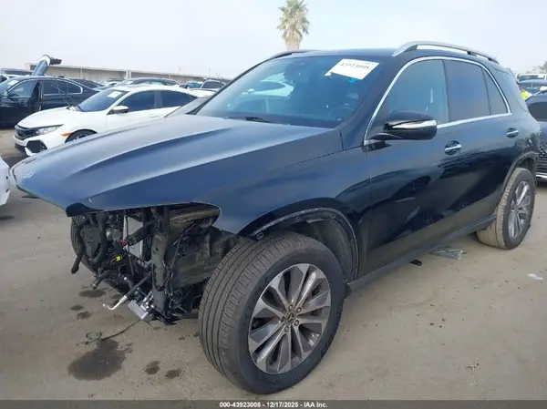 4JGFB4JB7NA695988 2022 MERCEDES-BENZ GLE - Image 2