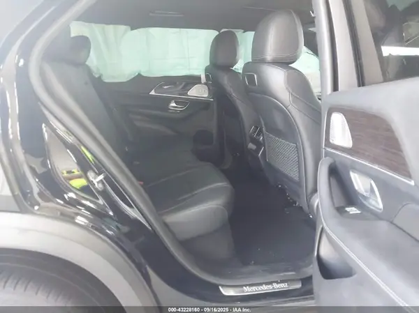 4JGFB4JB8LA136477 2020 MERCEDES-BENZ GLE - Image 8
