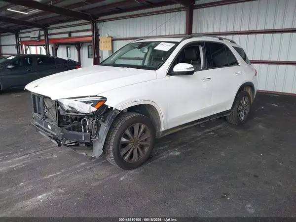 4JGFB4JB8LA194119 2020 MERCEDES-BENZ GLE - Image 2