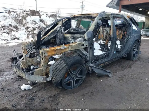 4JGFB4JB8LA237227 2020 MERCEDES-BENZ GLE - Image 2
