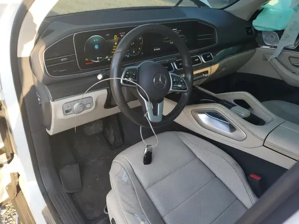 4JGFB4JB8LA280756 2020 MERCEDES-BENZ GLE - Image 8