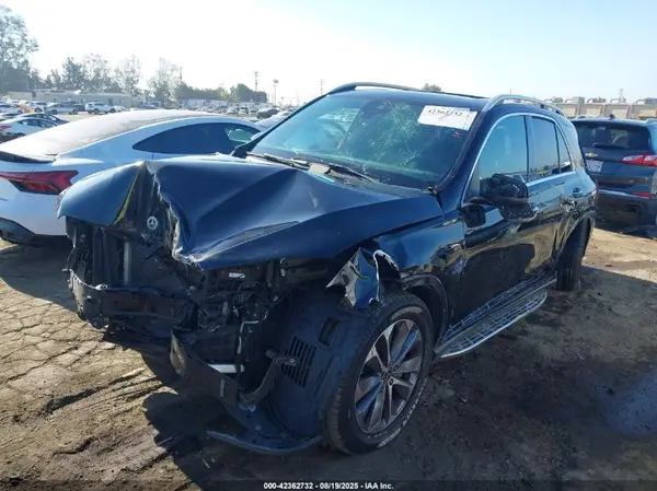4JGFB4JB8MA370488 2021 MERCEDES-BENZ GLE - Image 2