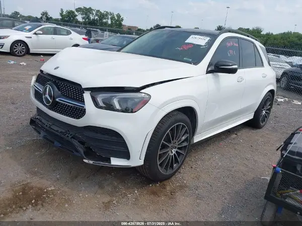 4JGFB4JB8MA465021 2021 MERCEDES-BENZ GLE - Image 2