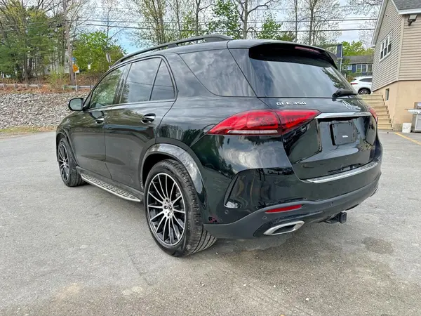 4JGFB4JB8MA496804 2021 MERCEDES-BENZ GLE - Image 2