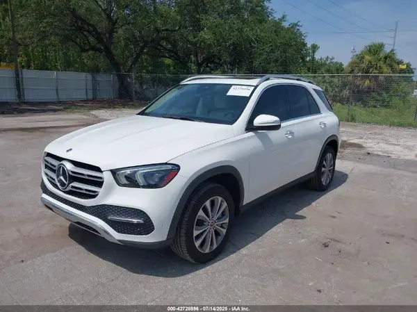 4JGFB4JB8NA631085 2022 MERCEDES-BENZ GLE - Image 2