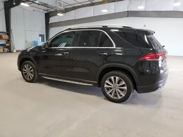 4JGFB4JB8NA631135 2022 MERCEDES-BENZ GLE - Image 2