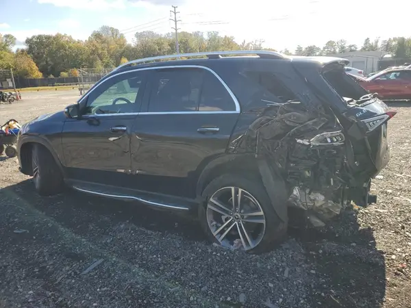 4JGFB4JB8NA737097 2022 MERCEDES-BENZ GLE - Image 2