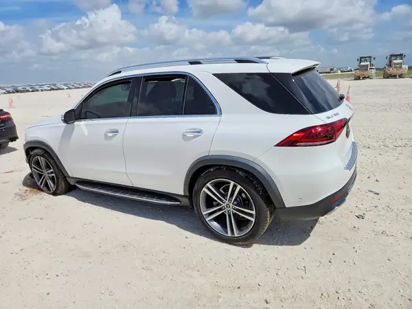4JGFB4JB8NA745037 2022 MERCEDES-BENZ GLE - Image 2