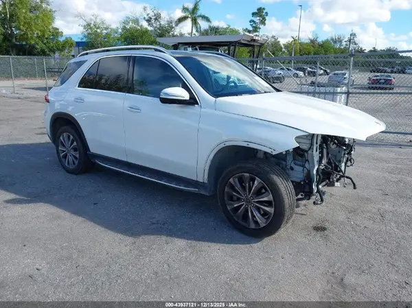 4JGFB4JB8NA746723 2022 MERCEDES-BENZ GLE - Image 1