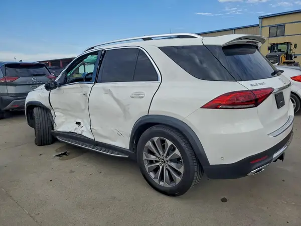 4JGFB4JB8NA813367 2022 MERCEDES-BENZ GLE - Image 2