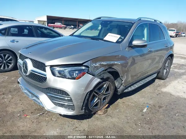 4JGFB4JB8PA886533 2023 MERCEDES-BENZ GLE - Image 2