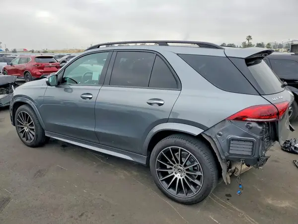 4JGFB4JB8PA902018 2023 MERCEDES-BENZ GLE - Image 2