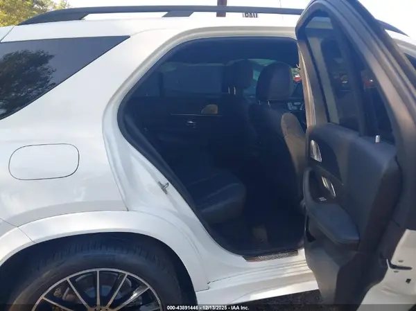 4JGFB4JB8PA922334 2023 MERCEDES-BENZ GLE - Image 8