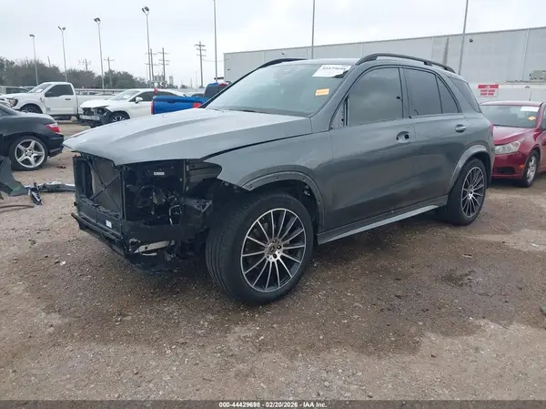 4JGFB4JB9MA484208 2021 MERCEDES-BENZ GLE - Image 2