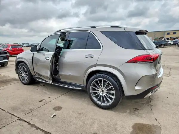 4JGFB4JBXLA120152 2020 MERCEDES-BENZ GLE - Image 2