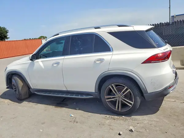 4JGFB4JBXMA392136 2021 MERCEDES-BENZ GLE - Image 2