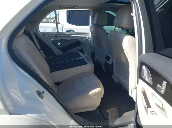 4JGFB4JE2LA155035 2020 MERCEDES-BENZ GLE - Image 8