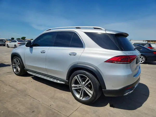 4JGFB4JE8LA147568 2020 MERCEDES-BENZ GLE - Image 2