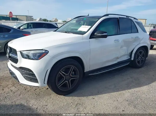 4JGFB4JE9NA688146 2022 MERCEDES-BENZ GLE - Image 2