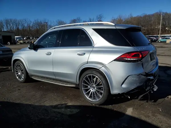 4JGFB4KB0NA591888 2022 MERCEDES-BENZ GLE - Image 2