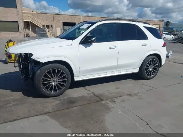 4JGFB4KB0NA672342 2022 MERCEDES-BENZ GLE - Image 2