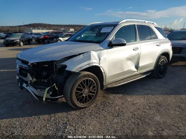 4JGFB4KB1LA093941 2020 MERCEDES-BENZ GLE - Image 2