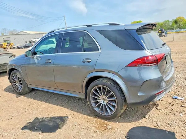 4JGFB4KB1MA466705 2021 MERCEDES-BENZ GLE - Image 2