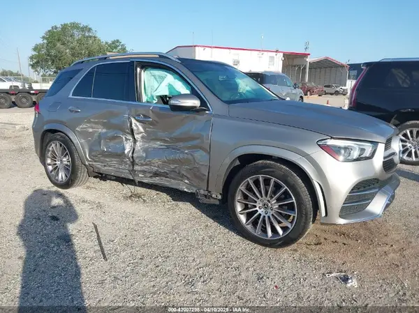 4JGFB4KB1NA620119 2022 MERCEDES-BENZ GLE - Image 1